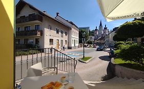 sechzehnerhaus